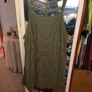 green tank with lace